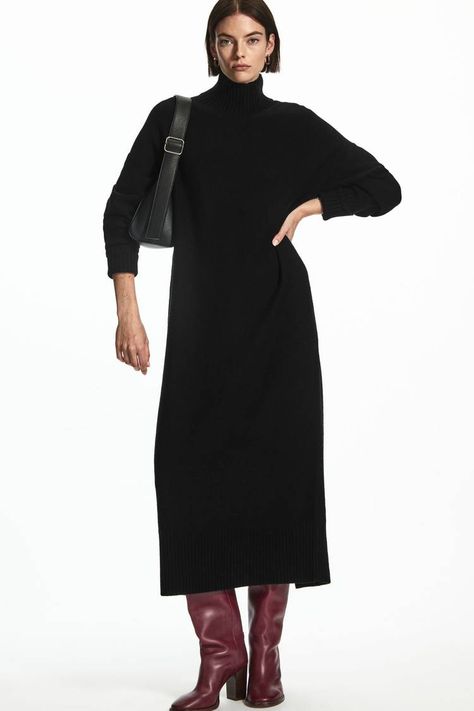 Midi Dress Fall, Wardrobe Capsule, Fall Capsule Wardrobe, Denim Skirts, Knitted Dress, Winter 2022, Knit Midi, Wool Dress, Black Dresses