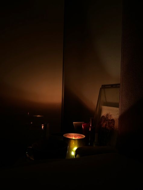 #candles #candlelight #sleep #bathroom #aesthetic Bedroom With Candles, Candlelight Aesthetic, Candles Bedroom, Old Bedroom, Bedroom Candles, Bathroom Aesthetic, Before Sleep, Bedroom Aesthetic, Dublin