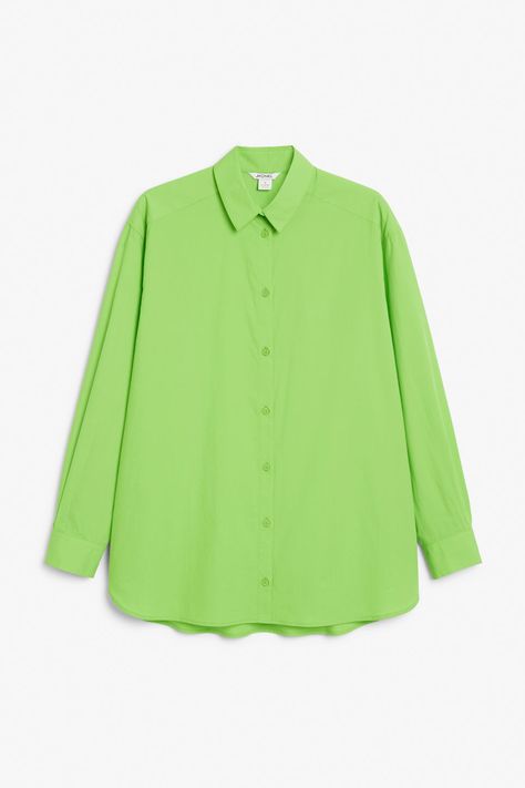 Oversized poplin shirt - Bright green - Monki WW Green Shirt Outfits, Oversized Poplin Shirt, Poplin Top, Tie Front Blouse, Striped Long Sleeve Shirt, Green Shirt, Wrap Blouse, Shirts Blouses, Poplin Shirt