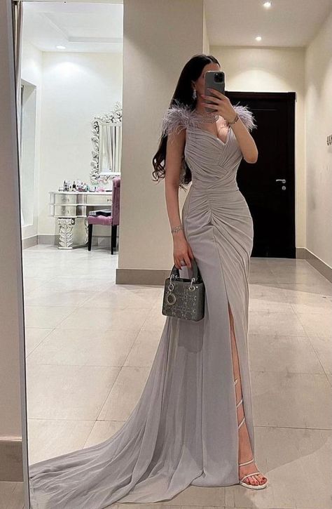 Toy Donları, Feather Prom Dress, Dress With Ruffle Sleeves, Mermaid Prom Dress, فستان سهرة, Prom Dresses Online, Women's Evening Dresses, Mermaid Evening Dresses, Evening Gowns Formal