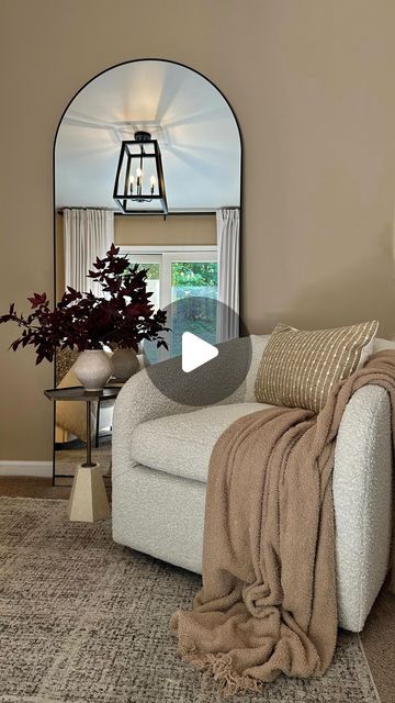 Kelly Bontrager on Instagram: "🍂Cozy Bedroom Update…  Comment NEED INFO PLEASE to get the links to shop sent directly to your inbox.  Follow along as I style this space in my bedroom with two gorgeous pieces from the @kathykuohome Town Collection. #ad  This extremely comfy Perrin Modern Classic Performance Boucle Swivel Barrel Chair in the color beige is what dreams are made of! Seriously, the coziest and comfiest! I paired it with this beautiful Gabby Lucinda Hollywood Regency Honeycomb Marble Side Table. It’s the perfect height and that marble base makes such a grand statement.  Right now, @kathykuohome is having an amazing Labor Day Sale. Until September 3rd, you can get 25% off sitewide with code FREESHIPLBD.  ✨✨✨✨✨✨✨✨✨✨✨✨ Didn’t get the link? You can always shop this reel with the LT Bedroom Ideas With Seating Area, Small Sitting Area In Bedroom, Bedroom Seating Area Ideas Master Suite, Large Master Bedrooms With Sitting Area, Boho Sitting Area, Sitting Area In Bedroom, Bedroom Sitting Area, Small Sitting Area, Bedroom Seating Area