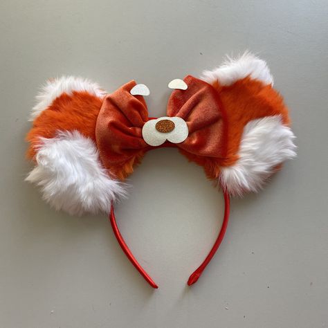 Turning Red Inspired Disney Ears / Minnie Ears / Red Panda - Etsy Mulan Ears, Turning Red Disney, Disneybound Ideas, Alien Pin, Red Disney, Winnie The Pooh Honey, Halloween Mystery, Toy Story Buzz, Turning Red