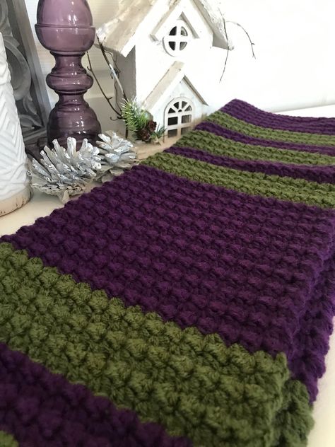 Crochet Baby Carrier, Purple Baby Blanket, Chunky Yarn Blanket, Gender Neutral Baby Blanket, Green Baby Blanket, Hand Knitting Diy, Hand Knit Blanket, Crochet Patterns Free Beginner, Car Seat Blanket