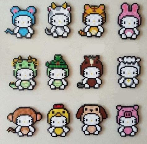 Hello Kitty Crochet, Perler Crafts, Diy Perler Bead Crafts, Perler Bead Crafts, Pixel Crochet, Diy Perler Beads, Beads Designs, Pixel Art Pattern, Perler Beads Designs