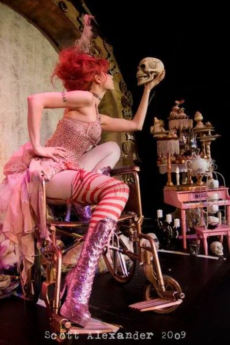 Emilie Autumn, Circus Aesthetic, Dark Circus, Gothic Steampunk, Human Poses Reference, Foto Poses, Vintage Circus, Human Poses, Poses References