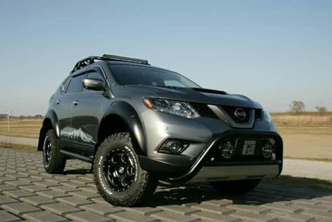 Nissan Rogue Accessories, Juke Car, Nissan Rouge, Nissan 4x4, Crossover Cars, Nissan Xtrail, Bug Out Vehicle, Nissan Cars, Lifted Cars