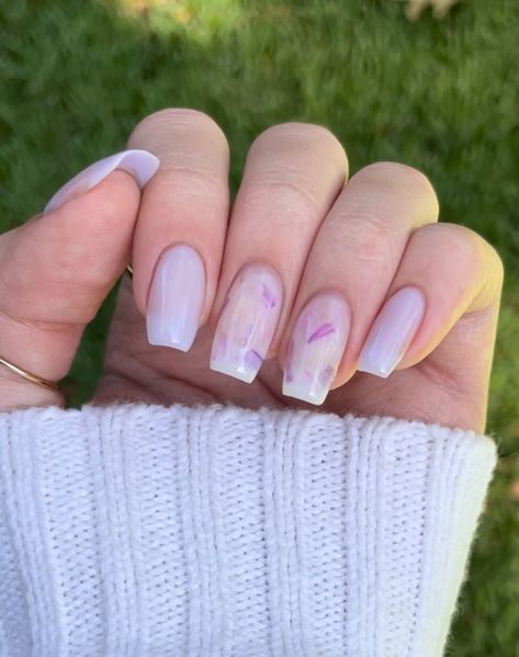 Milky White Nails Flowers, Milky White And Lavender Nails, Milky Lavender Nails, Nails Inspiration Spring, Lilac Nails, Lavender Nails, Nails Aesthetic, Almond Shape Nails, Purple Nail