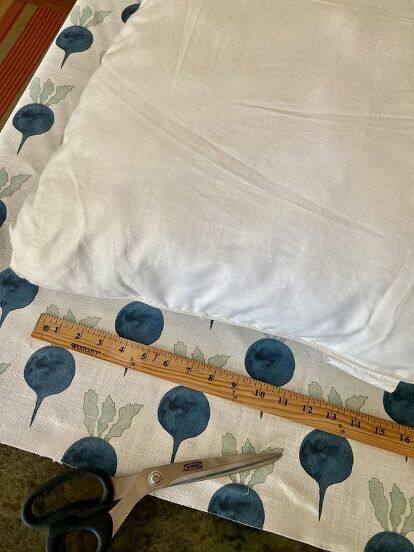 How To Sew A Pillow Sham, Euro Shams Diy, Diy Pillow Shams, Eternal Optimist, Mom Crafts, European Pillows, Sewing Machine Needle, Seam Allowance, Moms Crafts