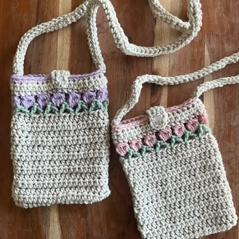 Crochet Tulip Phone Bag Handmade Small Purse Crossbody - Etsy Small Crochet Handbag, Knitted Phone Bag, Crochet Small Gifts, Knitted Bags Free Patterns, Crochet Small Business, Crochet Tulip Bag, Small Crochet Purse, Crochet Phone Holder, Crochet Small Purse