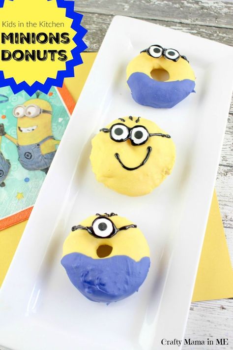 Kids in the Kitchen: Make Fun Minions Donuts Russian Snacks, Minion Birthday Invitations, Kids In The Kitchen, Fine Motor Activities For Kids, Minion Birthday Party, The Minions, Creative Snacks, Cute Donuts, Minion Birthday