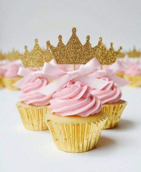 Crown Cupcake Cake, Crown Cupcake Toppers, Crown Cupcakes, Crown Baby Shower, Glitter Baby Shower, Princess Birthday Cake, Princess Cupcakes, Crown Cake, Shower Cupcakes