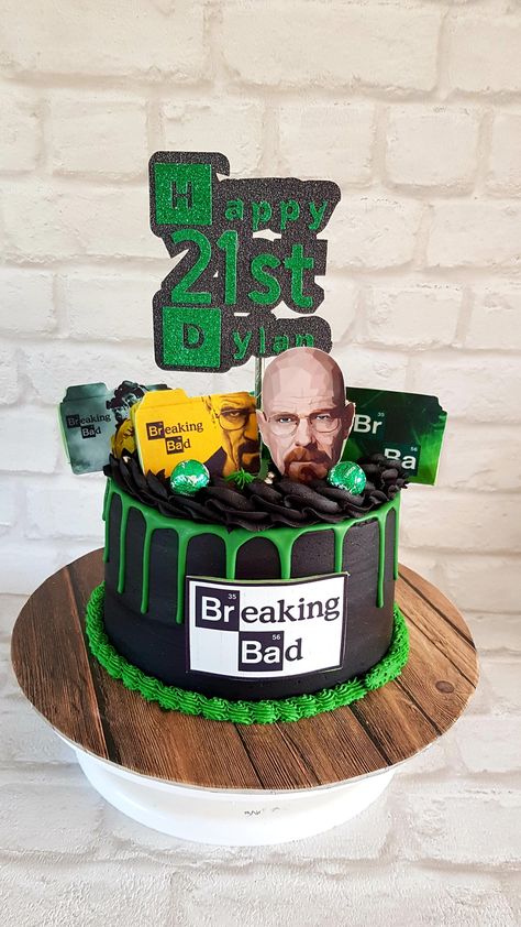 Breaking Bad Cake Ideas, Breaking Bad Cake, Breaking Bad Birthday, Bad Birthday, Breaking Bad Party, 31 Party, Birthday Boyfriend, Birthday Breakfast, Drip Cake