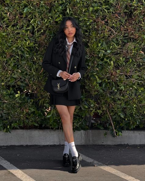 Careful B, looks like there’s a new queen in town xoxo Asia Jackson, March 21, Style Ideas, Blossom, Casual Outfits, Queen, On Instagram, Quick Saves, Instagram