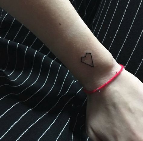 pale waves tattoo