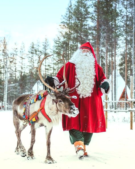 Santa Claus Village, Lapland Finland, Village Photography, Winter Scenery, Christmas Travel, Mrs Claus, Santa Baby, Christmas Images, Christmas Market