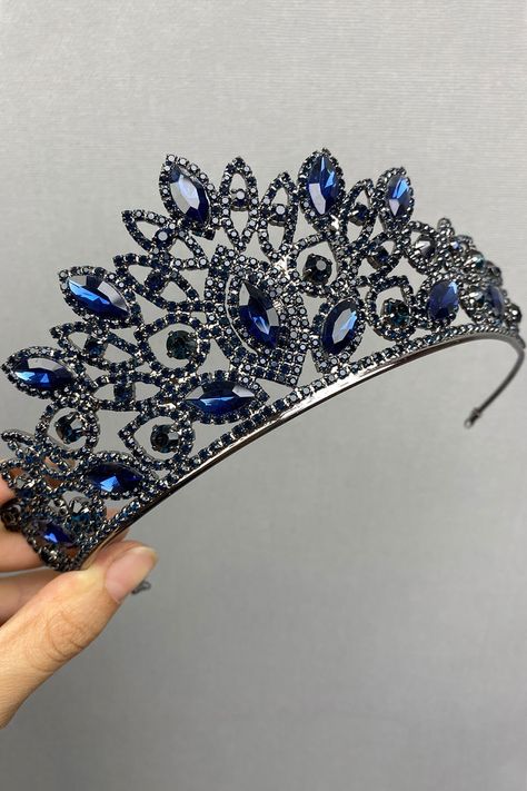 Navy Blue Bridal Henna Crown and Earrings Navy Blue Dark Blue Quinceanera Crown, Dark Blue Quince Crown, Black And Blue Crown, Navy Blue Quince Dress, Navy Blue Quince, Dark Blue Crown, Sweet 16 Venues, Crown Bride Wedding, Navy Blue Quinceanera