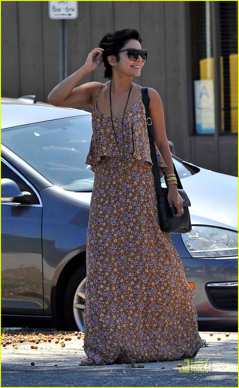 Vanessa Hudgens Vanessa Hudgens Dress, Vanessa Hudgens Style, Mystery Man, Style Inspiration Casual, Beautiful Maxi Dresses, Causual Outfits, Vanessa Hudgens, Open Toe Sandals, Bohemian Clothes