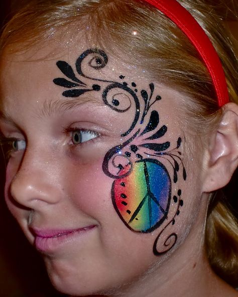 Face Painting | Face Painting Illusions and Balloon Art, LLC: Face Painting Peace Sign Hippy Makeup Halloween, Hippie Face Paint, Painting Illusions, Face Painting Images, Hippie Makeup, Cheek Art, Face Painting Easy, Kids Face Paint, Hippie Flowers