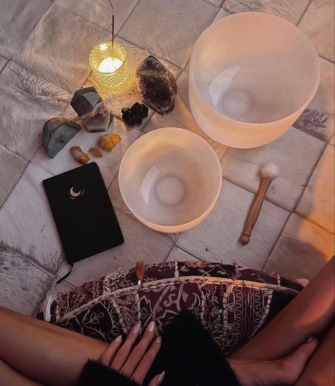 Spiritual Practice Aesthetic, Mindfulness Meditation Aesthetic, Morning Meditation Aesthetic, Spiritual Lifestyle Aesthetic, Holistic Lifestyle Aesthetic, Holistic Healing Aesthetic, Healing Girl Aesthetic, Meditating Aesthetic, Meditate Aesthetic