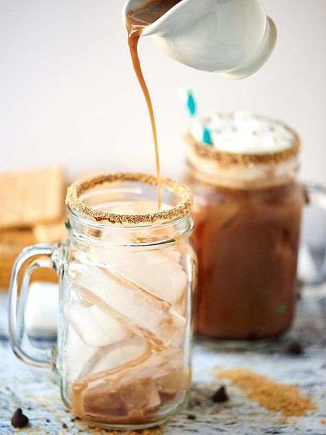 S'Mores Iced Coffee - Starbucks Copycat Dessert Breakfast, Chocolate Graham Crackers, Starbucks Copycat, Marshmallow Fluff, Coffee Dessert, Chocolate Syrup, Starbucks Iced Coffee, Chocolate Sauce, Graham Cracker