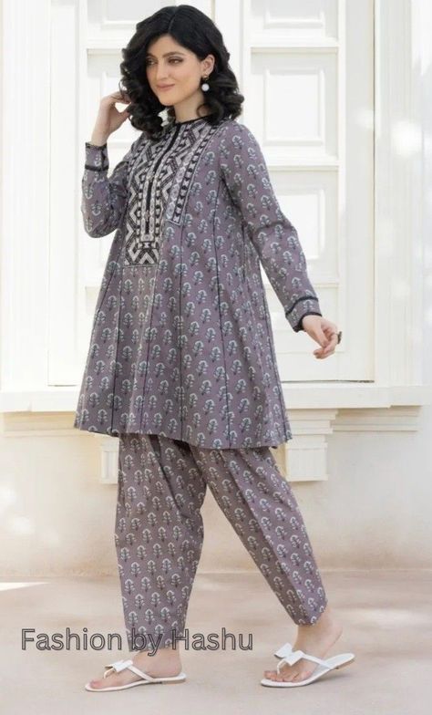 New Lawn Suit Collection fashion by hashu Frock Ideas For Women Pakistani, Air Line Frock Pakistani, Pakistani Frocks Casual Cotton, Airline Frock Design Pakistani, Loan Frock Design, Short Frocks For Women Pakistani, Matching Separates Outfit Pakistani, Short Frock Designs Pakistani, Frok Designs For Women Casual