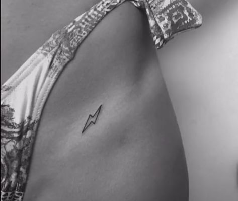 Blitz Tattoo, Small Tattoos For Women, Bolt Tattoo, Hidden Tattoos, Flame Tattoos, Lighting Bolt, Hip Tattoos Women, Med Tech, Petite Tattoos