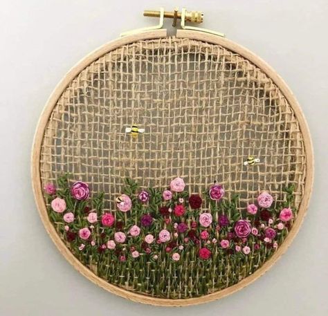 Embroidery Hoop Nursery, Learning To Embroider, Digital Embroidery Patterns, Embroidery Wall Art, Diy Bags Patterns, Beginner Knitting Projects, Hand Embroidery Videos, Dollar Tree Diy Crafts, Cross Stitch Patterns Christmas