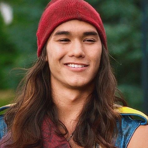 Descendants Icons, Jay Descendants, Carlos Descendants, Mal Descendants, Tiana And Naveen, Descendants Characters, Mal And Evie, Descendants Cast, Booboo Stewart