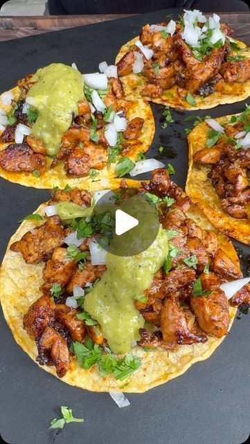 Miguel Raya| Food, bbq, recipes on Instagram: "Grilled chicken tacos" Chicken Tacos With Salsa, Barrio Tacos, Best Chicken Tacos, Miguels Cookingwithfire, Salsa Verde Chicken Tacos, Tacos With Salsa, Healthy Bbq Recipes, Guatemalan Food, Paleo Tortillas