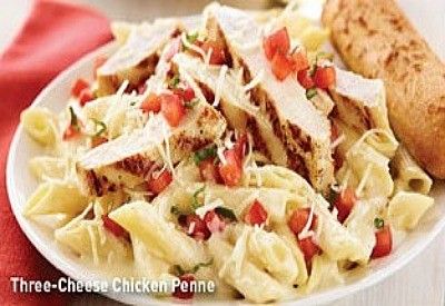 Three cheese pene from applebees..soo good! Chilis Cajun Chicken Pasta, Chicken Penne Recipes, Chicken Bruschetta, Chicken Penne Pasta, Penne Recipes, Penne Pasta Recipes, Chicken Penne, Cheese Chicken, Cajun Chicken Pasta