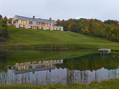 Ontario home overlooking pond. House Overlooking Pond, Hilltop House, Contemporary Mountain Home, New Modern House, Modern Outdoor Spaces, Long House, Georgian Bay, Natural Pond, Modern Barn House