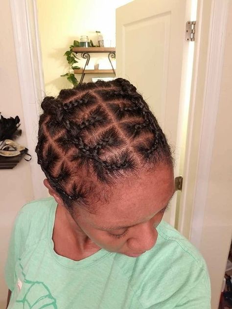 Easy Diy Hair, Braidless Crochet, Crochet Braid Pattern, 4c Natural Hairstyles, Hair Braid Patterns, Mongolian Beef Recipes, Crochet Styles, Big Box Braids, Braid Patterns