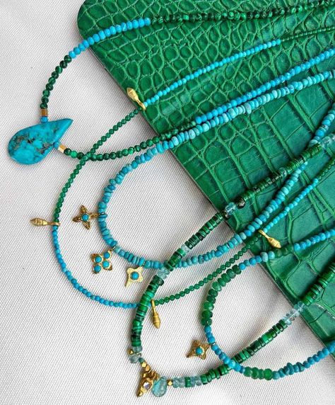 Moroccan Necklace, Things To Learn, Tiny Necklace, Tiny Beads, Crimp Beads, Beading Wire, Bead Stringing, Creative Jewelry, Tube Beads