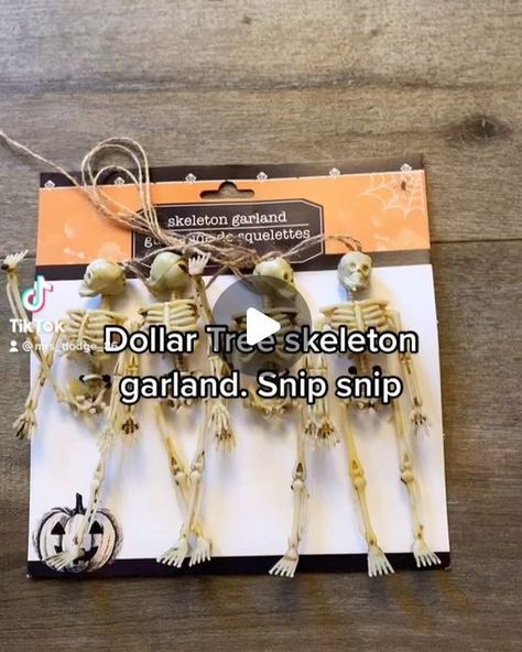 Nikell✨🤍 on Instagram: "Dollar Tree Skeleton DIY 💀😈 
.
.
.
#dollartree #dollartreefinds #dollartreeDIY #dollartreecommunity #dollartreeobsessed #dollartreeaddicts #dollartreecraft #DIY #craftwithme #halloween #halloweendiy #halloweendecor #skeleton #skeletondecor" Skeleton Arm, Skeleton Craft, Plastic Skeleton, Dollar Tree Halloween, Skeleton Decorations, Dollar Tree Finds, Dollar Tree Crafts, Dollar Tree Diy, Dollar Tree