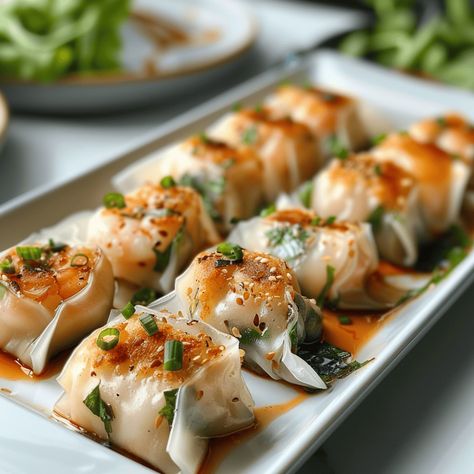 Crispy Shrimp and Chive Dumplings - Recipes, Tasks & Tools Chinese Canapes, Baked Shrimp And Chives Rice Paper Dumplings, Asian Starter Recipes, Shrimp And Chive Dumplings, Canned Tiny Shrimp Recipes, Fancy Chinese Food, Won Tons Recipes, Crispy Shrimp Recipes, Dumpling Dishes