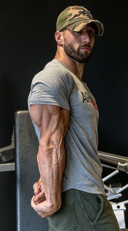 Julian Smith Julian Smith, Male Bodybuilders, Hard Photo, Bodybuilding Pictures, Muscle Boy, Bodybuilders Men, Michael Smith, Fitness Inspiration Body, Big Muscles