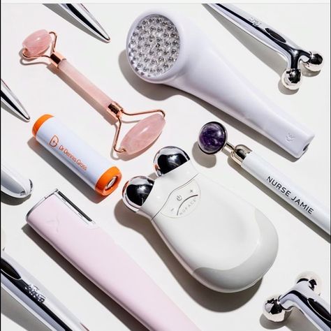 JADE ROLLER BEAUTY ® on Instagram: “Proud to be among the best in beauty devices at Target’s elite online skincare store: The Dermstore 💎 . 🔁@dermstore . #dermstore…” Device Aesthetic, Devices Aesthetic, Skincare Store, Makeover Tips, Beauty Makeover, Massage Machine, Younger Skin, Jade Roller, Led Light Therapy