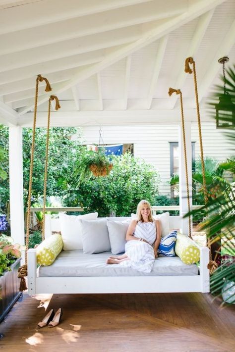 Get the look: Porch Swing Daybeds Diy Porch Swing Bed, Modern Farmhouse Porch, Low Country Homes, Porch Bed, Diy Porch Swing, Diy Daybed, Porch Swing Bed, Charleston Homes, Diy Porch