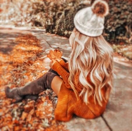 Cute Fall Photoshoot Ideas, Photoshoot Ideas For Instagram, Fall Pfp, Fall Photoshoot Ideas, Ideas For Instagram, Wardrobe Tips, Outfits Chic, Fall Photoshoot, Nice Style