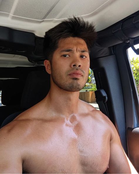 Mark Chiang (@pyotrrossetti24) • Instagram photos and videos Butler Aesthetic, Tall Actors, Zach Dempsey, Ross Butler, Thirteen Reasons Why, Larger Than Life, Joe Jonas, Book Boyfriends, Attractive Guys