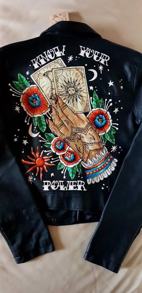 Denim Customization, Hand Painted Leather Jacket, Tarot Design, Embroidered Leather Jacket, Painted Leather Jacket, Painted Clothes Diy, Custom Leather Jackets, Estilo Hippy, Hand Painted Clothing