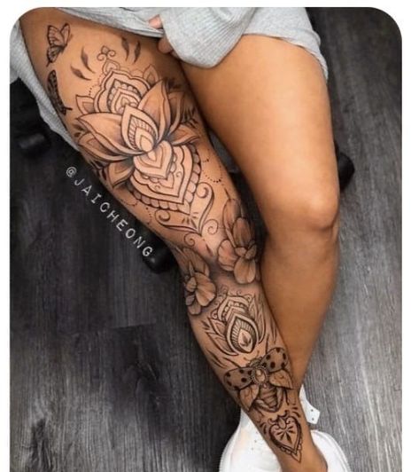 Tattoo Ideas Female Sleeve Leg, Tattoos Realism, Feminine Thigh Tattoos, Baddie Tattoos, Spiritual Tattoo, Art Viking, Hip Thigh Tattoos, Full Leg Tattoos, Meaningful Tattoos For Women