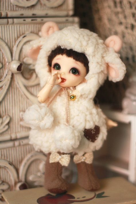 Sheep Outfit for Lati Yellow or Pukifee by AngelGardenByChilly Sheep Outfit, Lamb Outfit, Pixie Ears, Sheep And Lamb, Unique Dolls, Leadership Roles, Dollhouse Dolls, Pretty Dolls, Reborn Babies