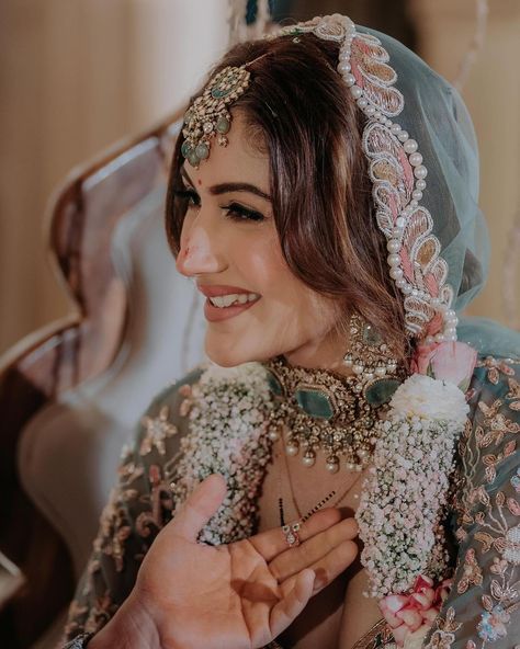 Hold onto your seats because Ishqbaaz actress @officialsurbhic and her boyfriend of 13 years @karanrsharma09 have officially said, “I do” and they couldn’t look more perfect together. Sharing their first photos from the wedding, the couple exuded pure bliss and elegance... ♥️ Photography @jodiclickers.co Surbhis Styling & Designers Column Outfit @bindaniofficial Jewels @gehnajewellers1 Maang tika @azotiique Styling consultant &PR @pranavi_chandna Glam @makeupbypratiba & team Varmala @floral... Together Photography, Maang Tika, Surbhi Chandna, Delicious Snacks, Perfect Together, Indian Bridal Fashion, Celebrity Trends, Snacks Recipes, Indian Wedding Decorations