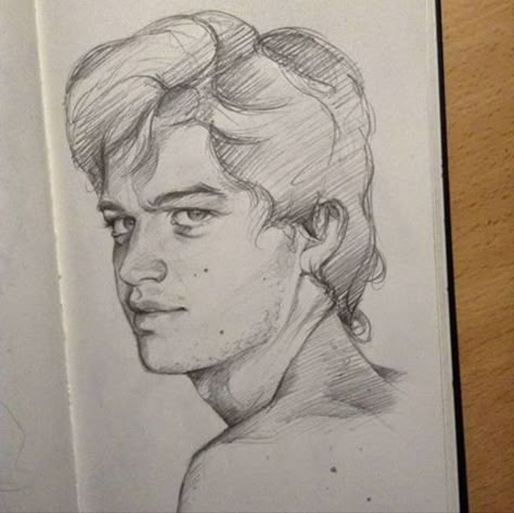 Stranger Things Sketches, Drawing Realistic, Girl Drawing Sketches, Portraiture Drawing, Stranger Things Art, Stranger Things Characters, Joe Keery, Drawings Sketches Simple, Steve Harrington