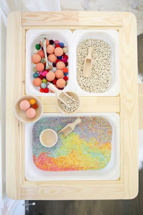 Sensory Bin Table, Easy Sensory Bin, Sensory Bin Play, Toddler Sensory Bins, Baby Play Activities, Sensory Table, Kids Sensory, Messy Play, Sensory Bin