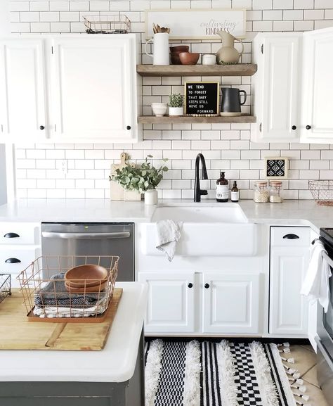 Cynthia Harper on Instagram: “Removing the upper cabinets above the sink and replacing them with open shelves was one of the best decisions we made when we renovated our…” White Subway Tile Kitchen, Above Sink, Kitchen Tiles Design, Subway Tile Kitchen, Tiles Kitchen, Classic Kitchen, Small Space Kitchen, Subway Tiles, Open Shelves