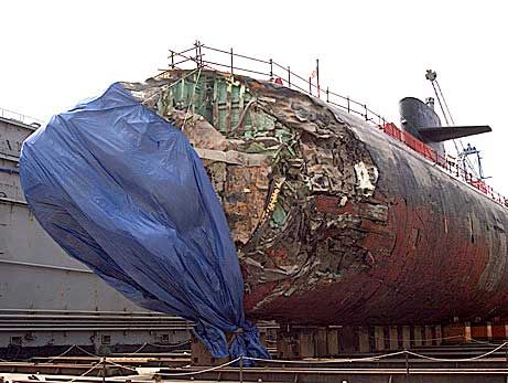 The nuclear submarine San Francisco, which crashed headlong into an uncharted undersea mountain near Guam Navy Submarine, Us Navy Submarines, Russian Submarine, Nuclear Submarine, Nuclear Disasters, Us Navy Ships, Nuclear Power, United States Navy, Navy Ships