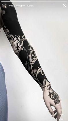 Michelle Tattoo, Voll Arm-tattoos, Black Sleeve Tattoo, Blackout Tattoo, Muster Tattoos, Metal Tattoo, Liquid Metal, Black Ink Tattoos, Abstract Tattoo