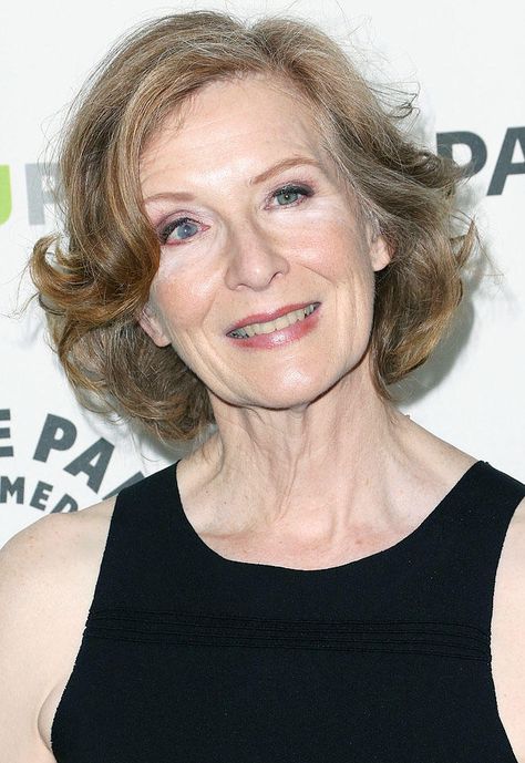 Who Frances Conroy is and why people love Conroy? It can be difficult and challenging to determine who this celebrity release and why so popular. However, you can assist yourself by browsing the Affair Post, which is a dominating and reliable platform to get details regarding the celebrities at the present moment. Frances Conroy, Frankie And Johnny, Val Kilmer, Handsome Prince, Horror Story, Famous Women, American Horror, Horror Stories, American Horror Story